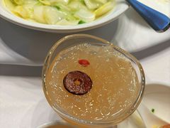 银耳莲子燕窝羹-院里寻菜·精致庭院菜(观沙岭店)