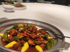 -海派美食·家宴海鲜青岛菜·石锅鲽鱼头(东方城店)