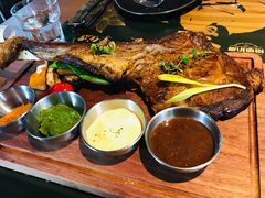 -拾挚扒房(招商花园城店)