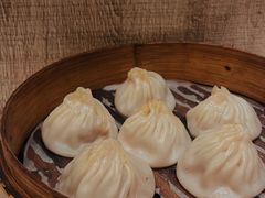 蟹粉小笼-光明邨大酒家(淮海路店)
