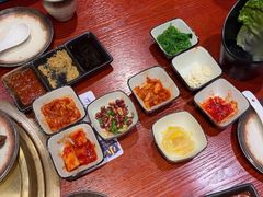-喜牛烧肉酒场·黑金店(威高广场店)