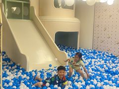 -涨巢·潮玩水疗局