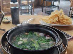 -濠轩阁特色生蚝火锅(水湾路店)