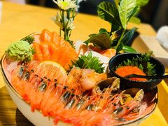 -枝魯枝魯自助料理