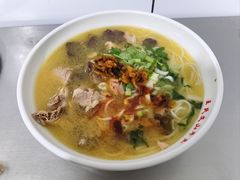 -文山荷鲜居(翠湖店)