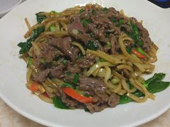 -华威达牛庄(黄埔大道西店)