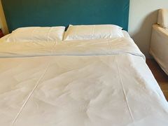 -逸米酒店(广州中山大学附属第一医院东山口地铁站店)