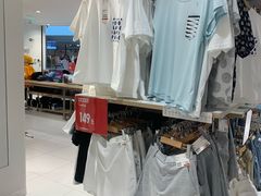 -优衣库(北京万柳华联购物中心店)