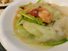 黄瓜炒鱼膘-盛中钰广味小馆