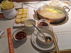 -牛人日志·鲜牛肉骨汤火锅(万科里瑧店)