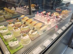 -好利来(上海虹桥新天地Lab主题店)