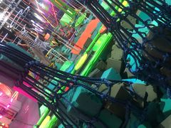 -酷跳蹦床主题公园(万胜广场店)