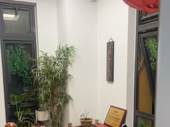 -缪斯琴行英皇小提琴.钢琴.吉他(张江店)