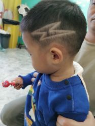 点击看大图 -爆米花儿童美发乐园