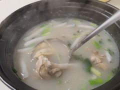 -品香菜馆(旗峰路中侨大厦店)