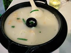 -飞虎过桥米线(翠湖店)