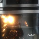 又香又脆太好吃了。拿出隔天晩上拌好的牛肉