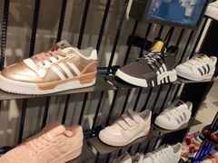 -adidas(正佳广场店)