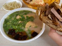 -洪峰浩老北京烧饼夹肉(角门路店)
