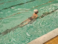 -龙脉温泉室内游泳馆