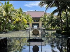 -海南清水湾莱佛士酒店