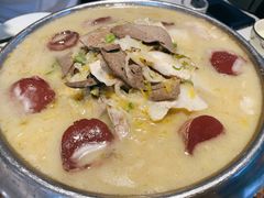 东北杀猪菜-金手勺东北菜馆(大屯北路店)