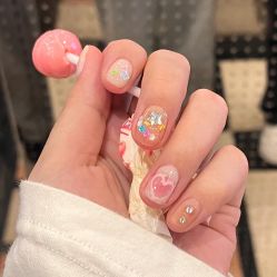 -斯馨·健康美甲美睫