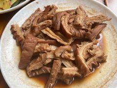 -茅屋大酒店