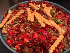 重庆特色辣子鸡-纯阳•六两酒馆