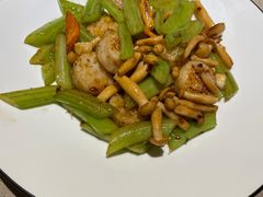 -尚一汤 广东炖汤(金桥国际店)