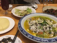 -乌镇那一年小院主题餐厅(甘泉西路店)