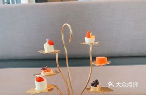 Solo Summer Light Afternoon Tea