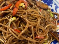 -珠宝街老左杂酱面馆