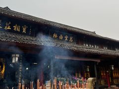 -峨眉山报国寺