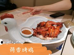 -荷花亭·湖北融合菜(中商广场店)