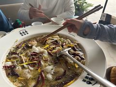 -渔语鱼酸菜鱼新川菜(来福士店)