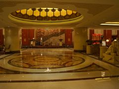 大堂-咖啡苑自助餐厅·中国大饭店