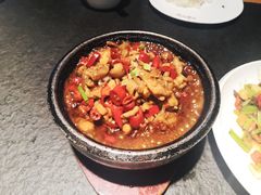 石锅脱骨凤爪-香鼎坊江西菜(国奥店)