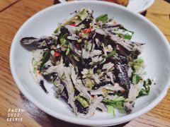 -一坐一忘云南菜(嘉里中心店)