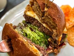 -潮一不贰·法式甜品·生日蛋糕·西式简餐(外滩店)