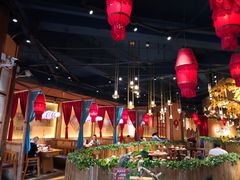 大堂-老滇山寨•云南特色菜•地方菜•民族风情歌舞表演(金碧店)