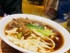 牛肉面-清真吴记门钉肉饼·喜多利