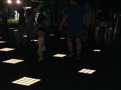-南京眼步行桥
