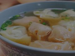 蛋黄荠菜双拼-顶巧鸡汤馄饨(虹口总店)