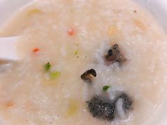 -粤港湾砂锅粥·宵夜(宝龙店)