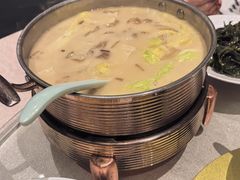 -有喜胶东小馆(太申祥和店)