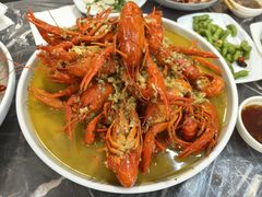 -指爱龙虾(金杨路总店)