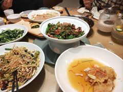 -关东小磨东北菜(上海长风大悦城店)