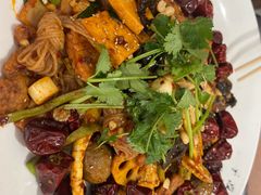 -拿渡·水煮鱼麻辣香锅(王府井奥莱·香江小镇店)