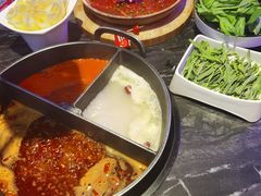 -热火朝天鲜切牛肉火锅(南强街巷店)